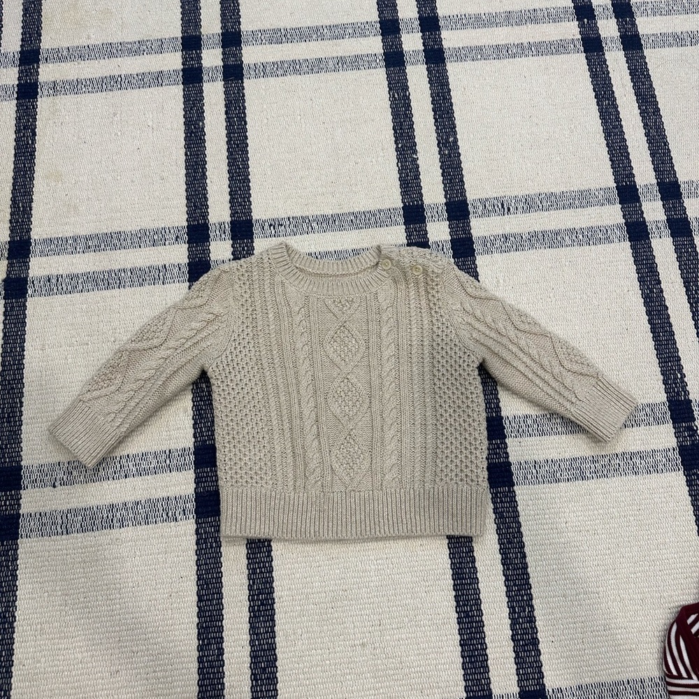 GAP Cable Knit Sweater - Tan/Cream 6-12m (never worn)